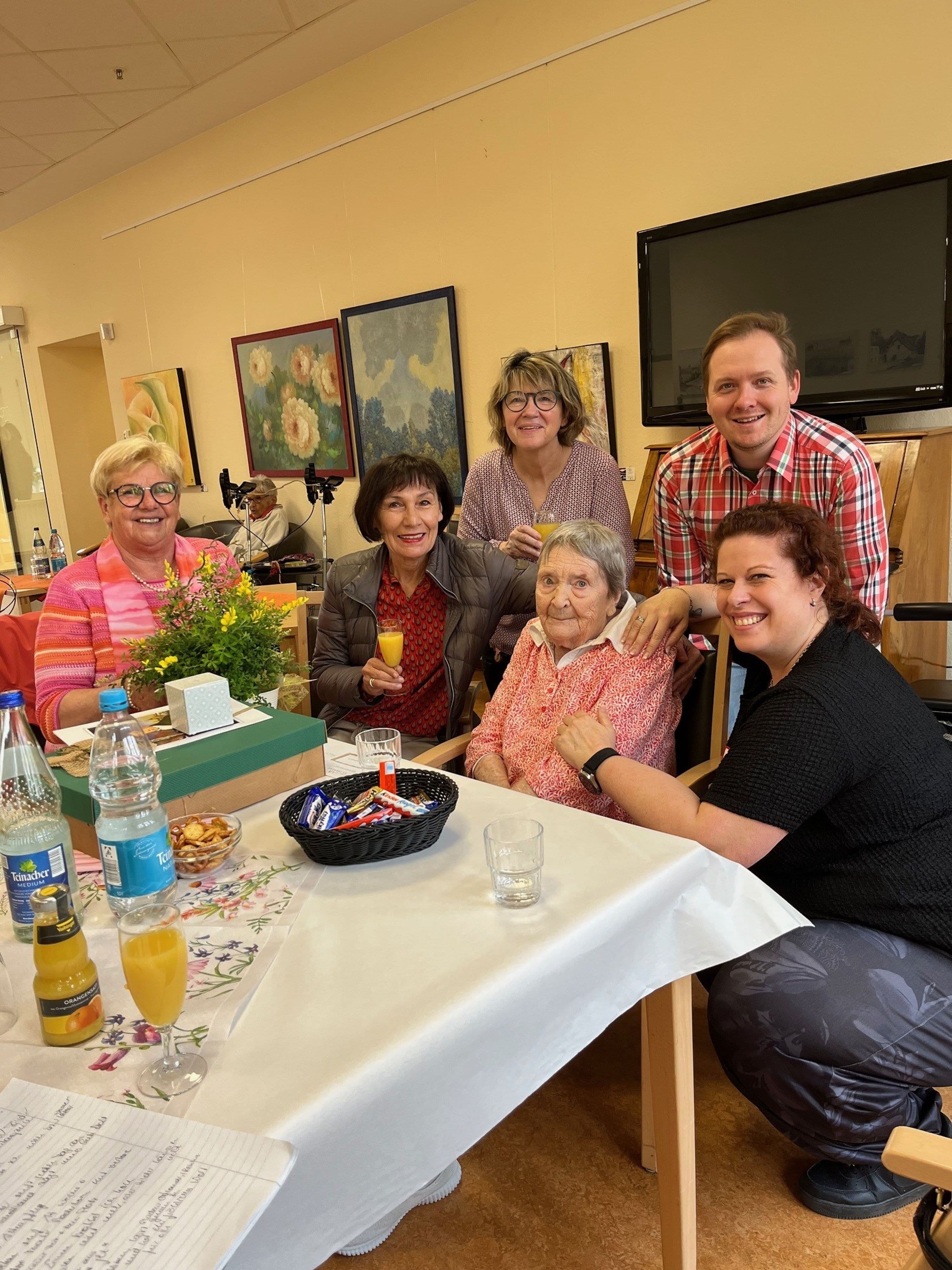 Ilse Hasse wird 102 Jahre alt!