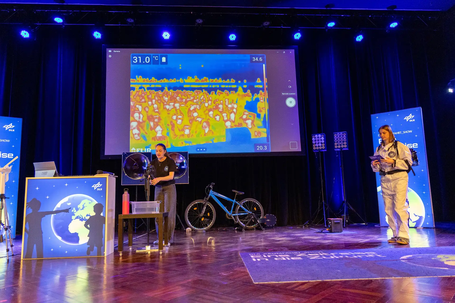 3.000 Kinder bei DLR-Raumfahrt-Show in St. Ingbert