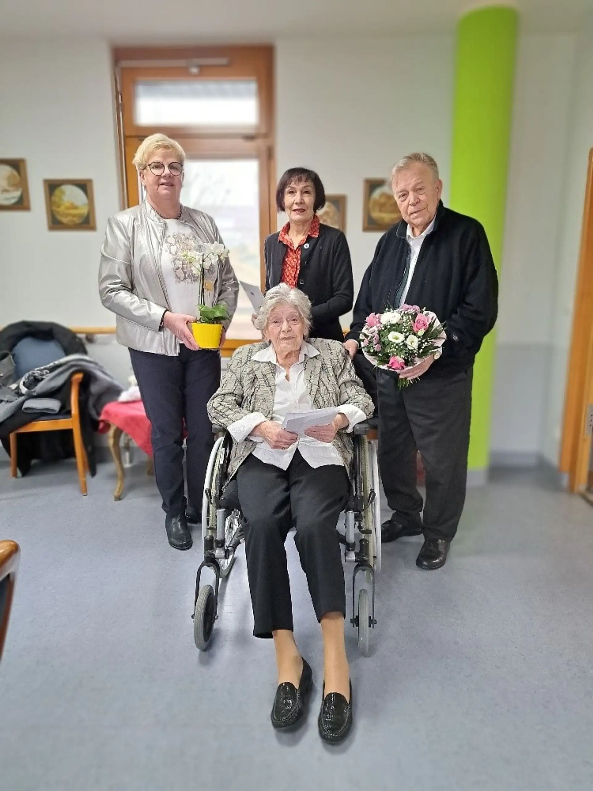 Ein Leben voller Stärke und Mut: St. Ingberts älteste Einwohnerin feiert 104. Geburtstag