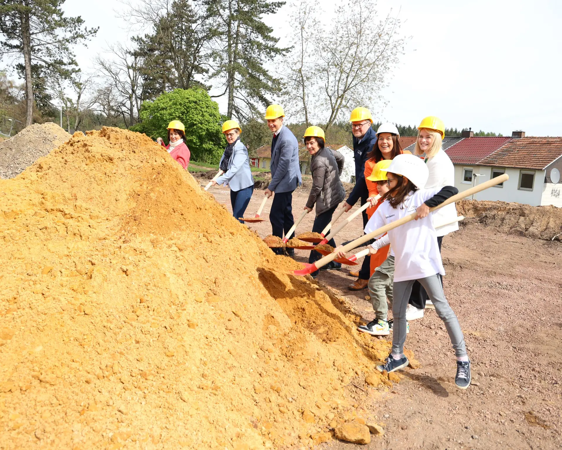 Innovativer Neubau für Bildung und Betreuung